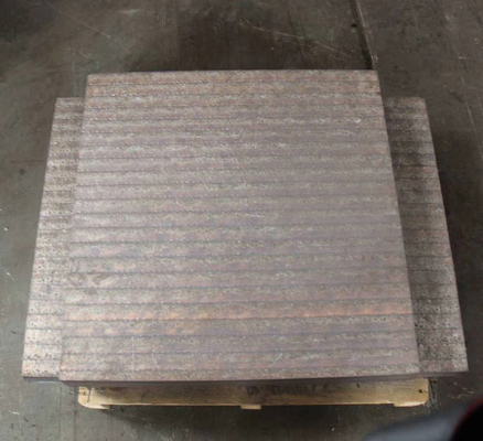 Recubrimiento resistente aleado del desgaste del carburo de cromo de la placa de acero del compuesto anti del desgaste del trazador de líneas del compartimiento